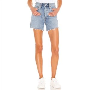 Agolde Riley Denim Short in Snapshot!